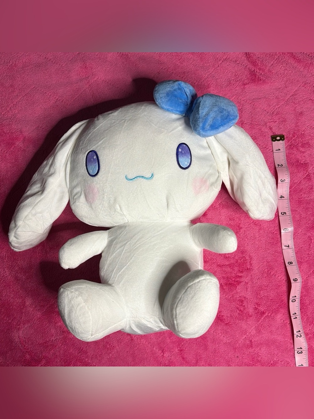 Cinnamon roll white plush with Blue Bow